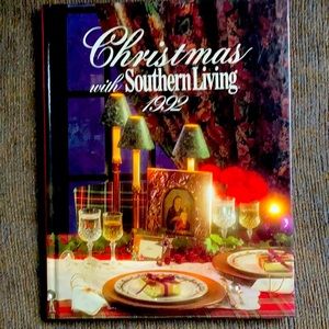 Christmas with Southern Living 1992. Holiday recipes & projects.
